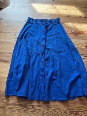 Blue Button-Front A-Line Women's Skirt
Linen